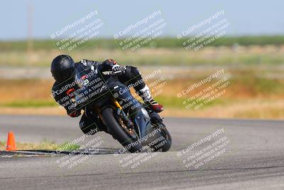 media/Apr-24-2023-Fastrack Riders (Mon) [[2ca7ef103c]]/Level 3/Session 1 (Sweeper)/